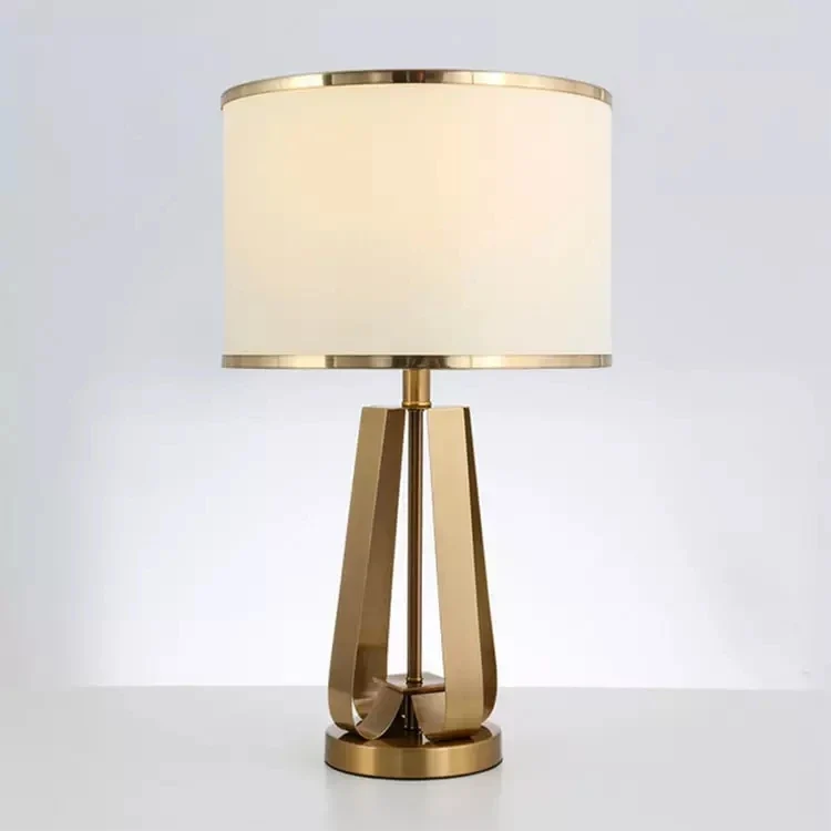 Elegante Monaco-Nachttischlampe mit intimer Atmosphäre – Brilliance