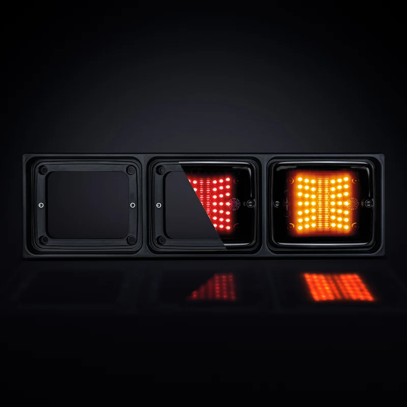Strands IZE LED-Montagerahmen / 3-Lampen-Version