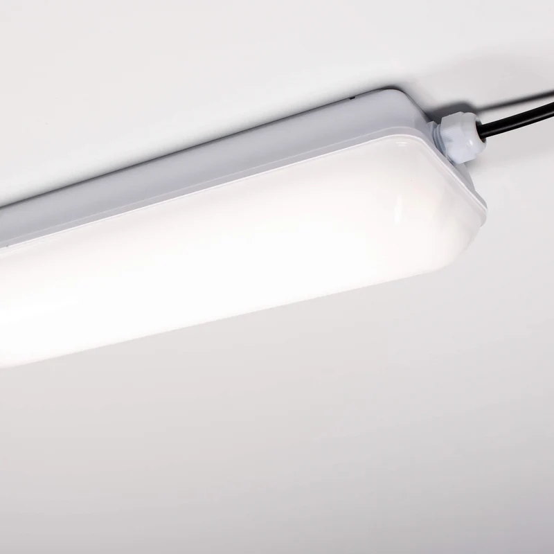 LED-Feuchtraumleuchte 11W CCT warm-neutral-kaltweiß IP65 - LED's Light Pro