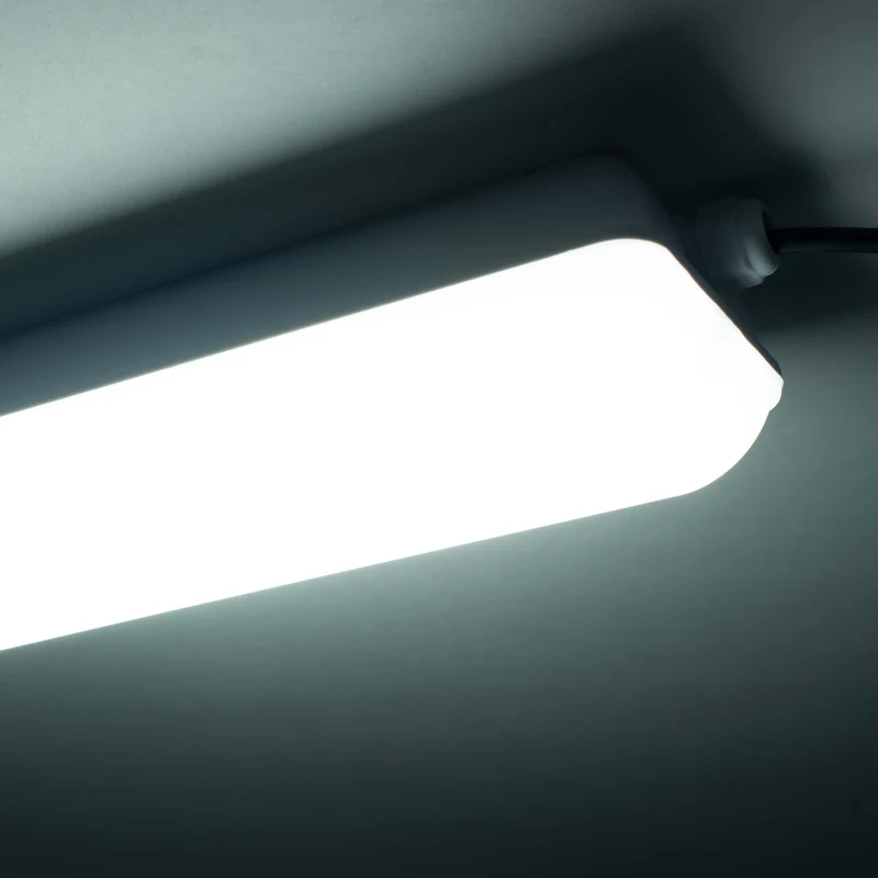 LED-Feuchtraumleuchte 11W CCT warm-neutral-kaltweiß IP65 - LED's Light Pro
