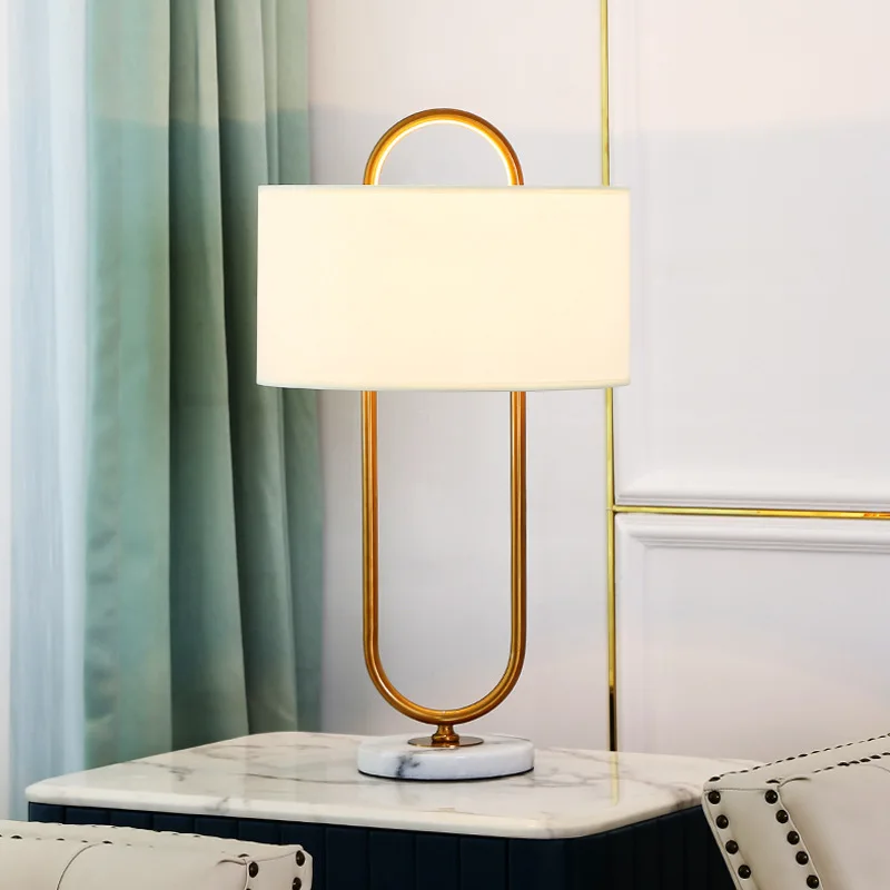 Tischlampe im eleganten Stil, künstlerisches Finish – Solara