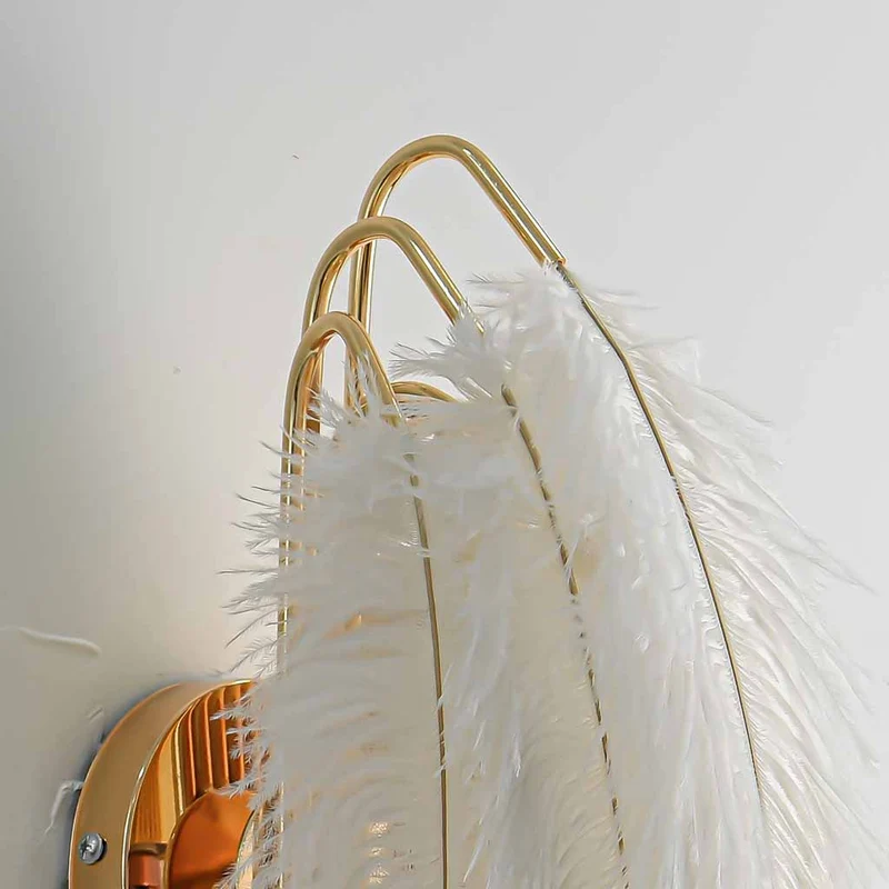 Ostrich Feather Wall Lamp Minimalist, White