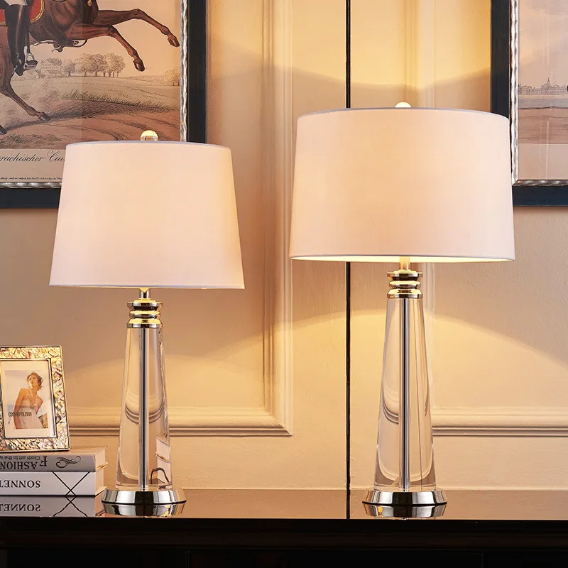 Einzigartige Nachttischlampe – Moderner und authentischer Stil – Lunara