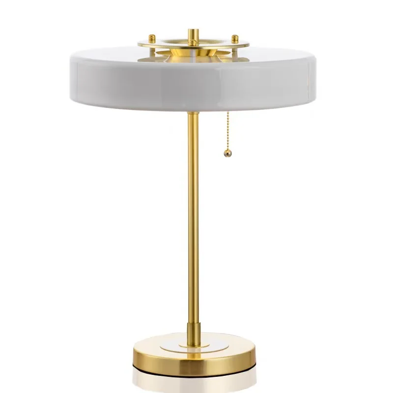 Handgefertigte Skulpturale Premium-Nachttischlampe – Zephyr