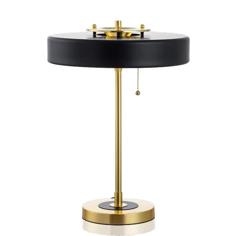 Handgefertigte Skulpturale Premium-Nachttischlampe – Zephyr