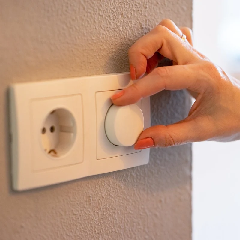 Dimmer mit Design-Abdeckung schwarz matt für LED und Halogen bis 250W - LED's Light