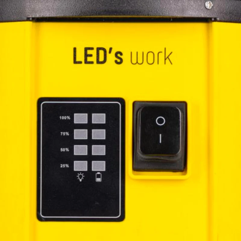 LED-Baustrahler 80W für 18V Werkzeugakkus o. Netzbetrieb IP55 - LED's Work