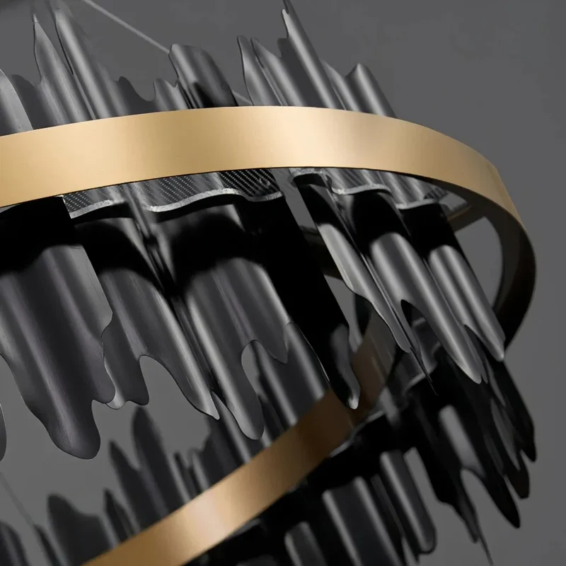 Design-Pendelleuchte in Ringform in Schwarz-Gold für das Wohnzimmer