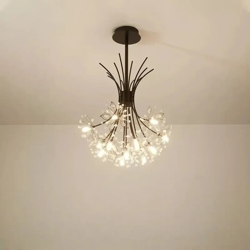 Moderne Kronleuchter für das Esszimmer mit Blüten-Design