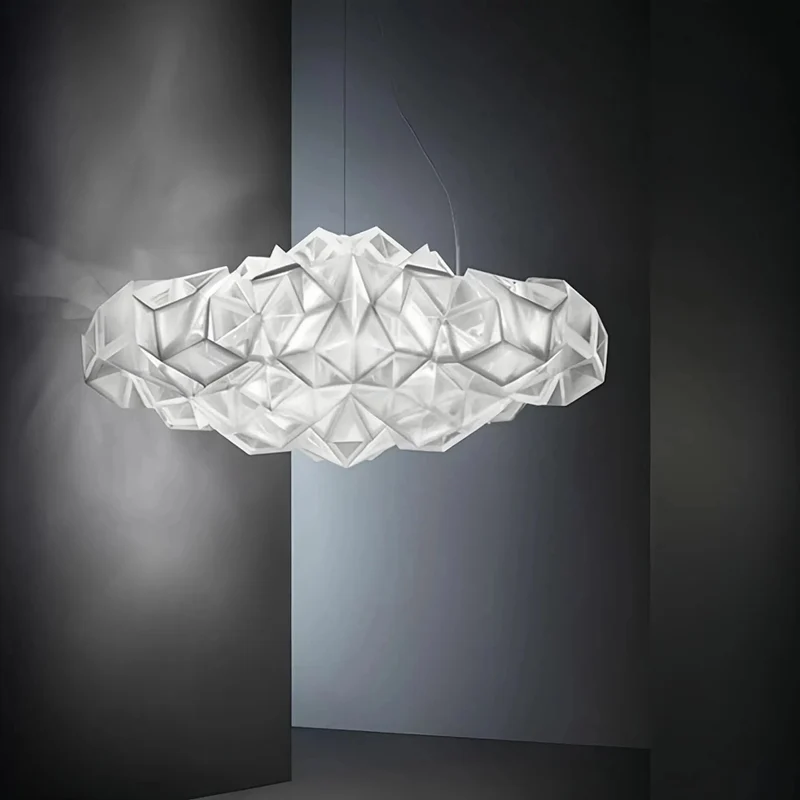Moderne Cloud Pendelleuchte für Galerien und Ausstellungsräume