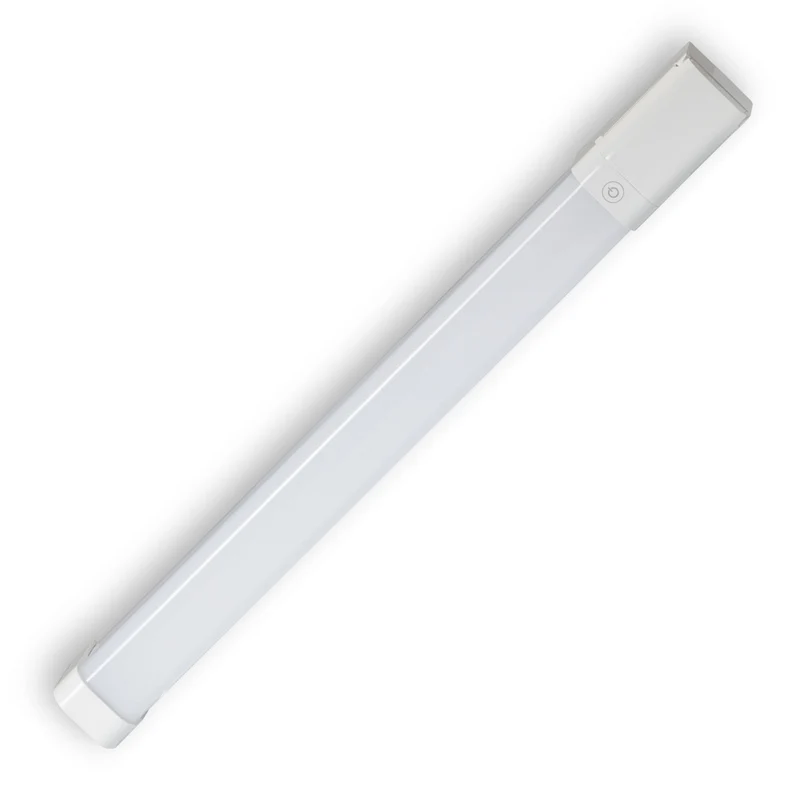 LED-Spiegelleuchte 15W dimmbar Steckdose 60cm CCT CRI90 IP44 - LED's Light