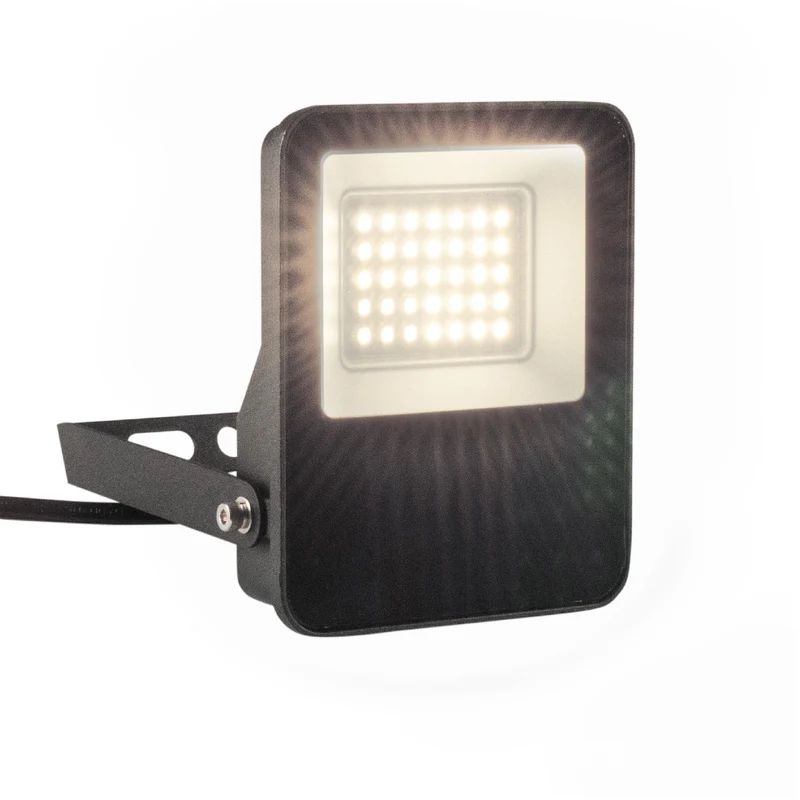 LED's Light Floodlight 2400 - Neigbar und Wasserdicht - Innen & Außen - 20W