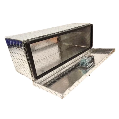 Riffelblech-Aufbewahrungsbox für Anhänger aus Aluminium / 660 x 230 x 235 mm