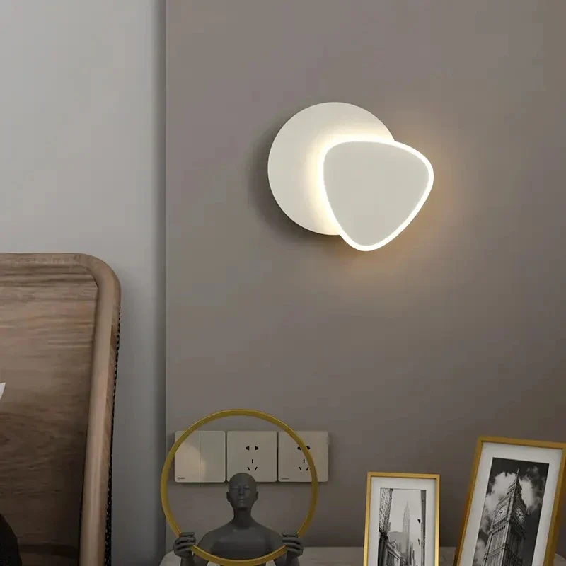 Minimalistische Wandleuchte mit moderner Atmosphäre – Verstellbar – Reflexia