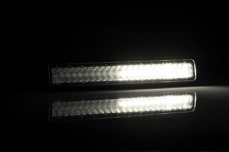 Fristom-Rücklichtleiste mit Nebel- und Rückfahrlicht