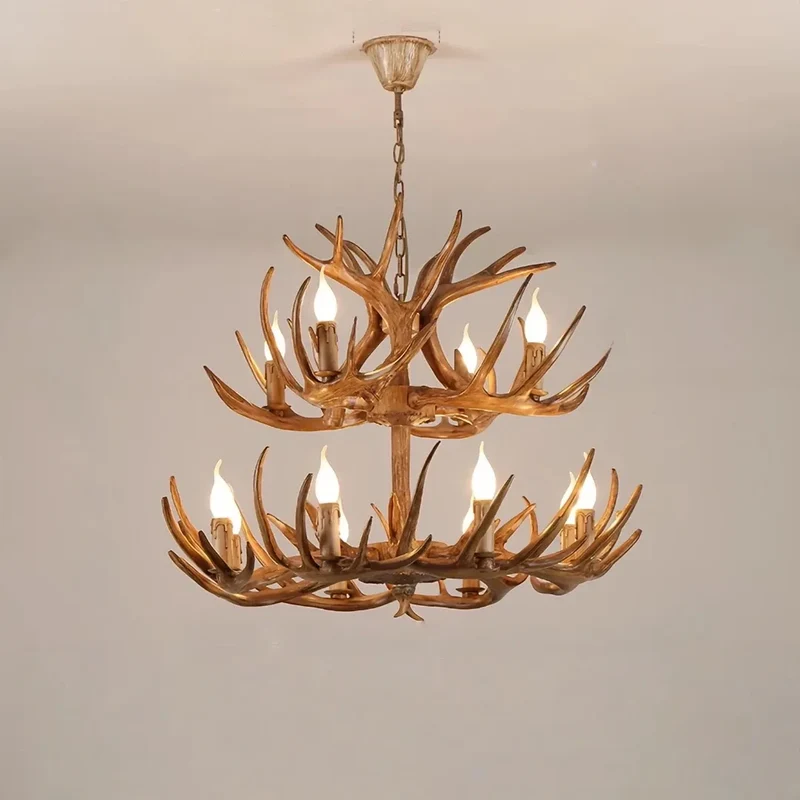 LED Kronleuchter mit Geweih im Landhausstil für Esszimmer