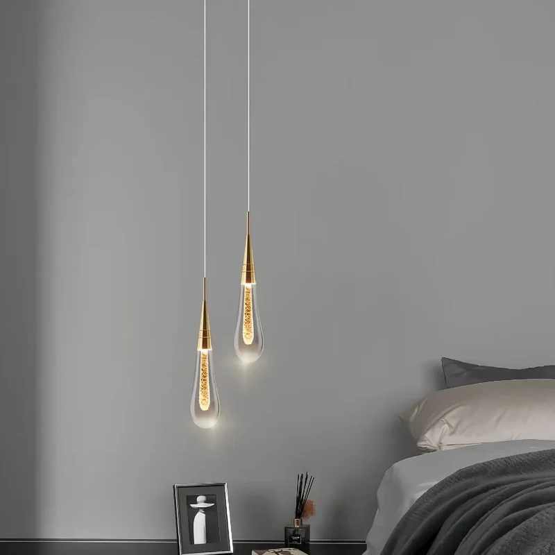 LED Kristall Pendelleuchte im Wassertropfen Design für das Schlafzimmer