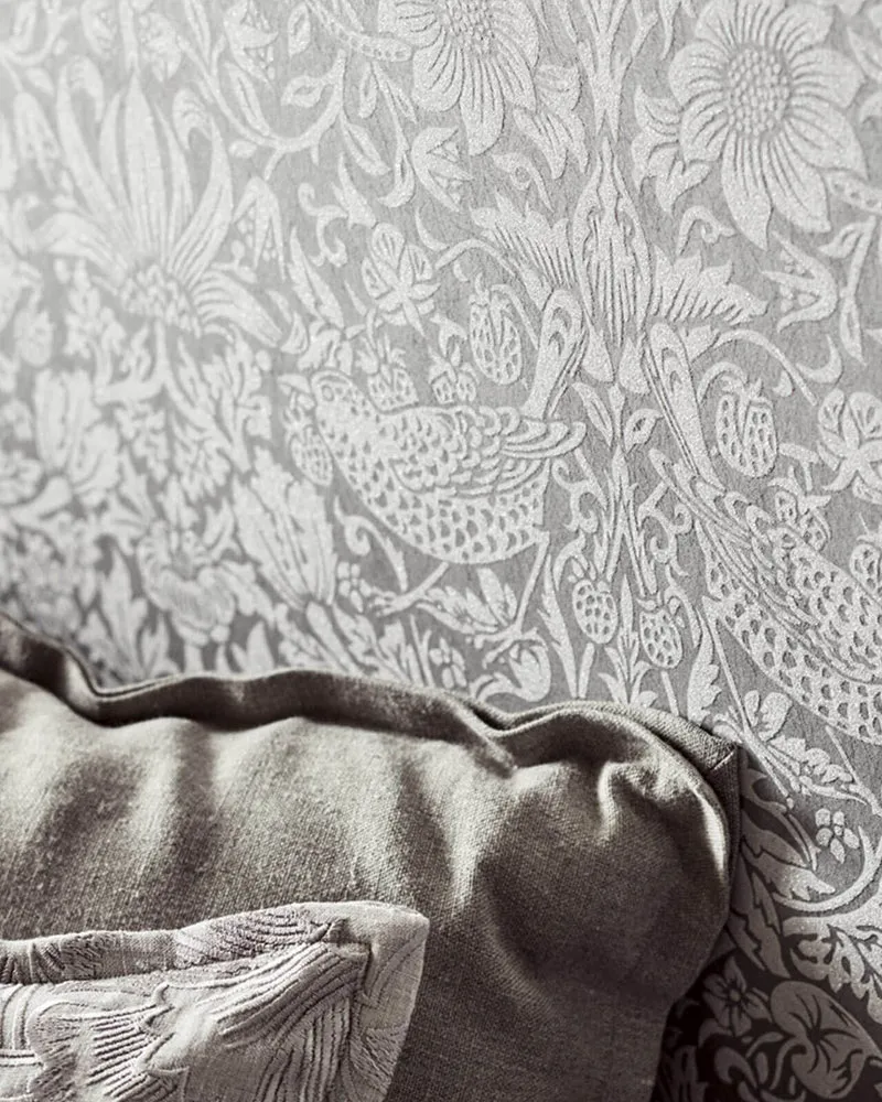 William Morris & Co. Tapet - Pure Strawberry Thief Taupe/Gilver