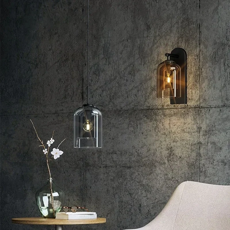 Moderne und langlebige Wandleuchte – Aether