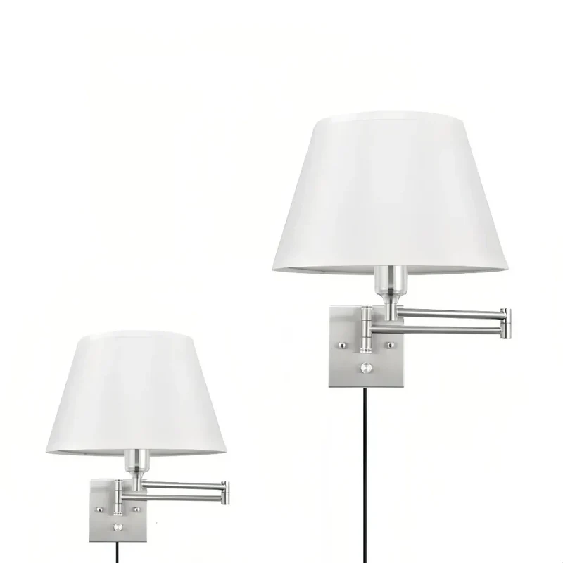 Moderne Wandleuchte fürs Schlafzimmer mit Stoffschirm und verstellbarem Arm, dimmbar