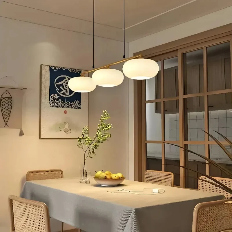 3-flammige LED Pendelleuchte aus Glas im japanischen Stil für das Esszimmer