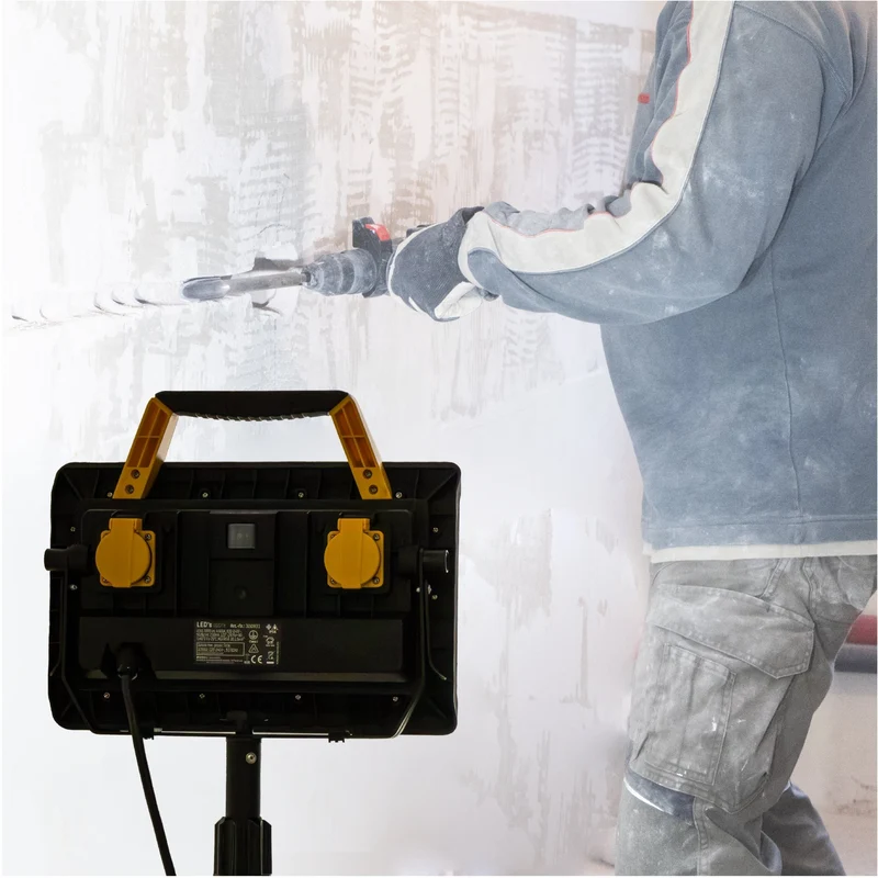 LED Baustrahler 45 Watt 5000 Lumen IP54 - LED's Work