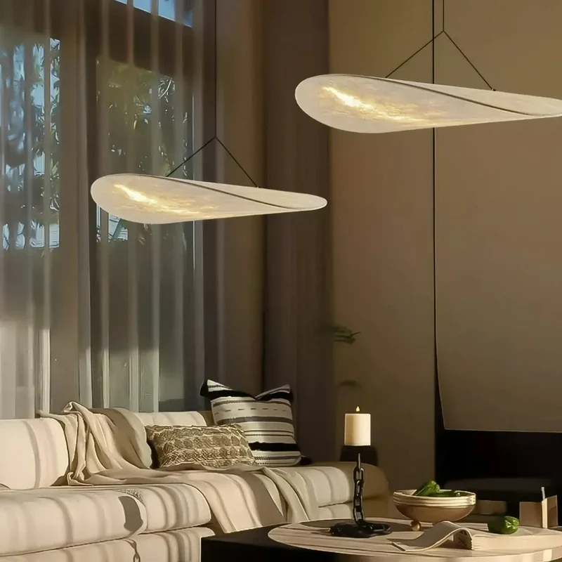 Pendelleuchte aus Seide im Wabi Sabi Design für Esszimmer