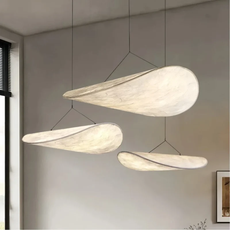 Pendelleuchte aus Seide im Wabi Sabi Design für Esszimmer