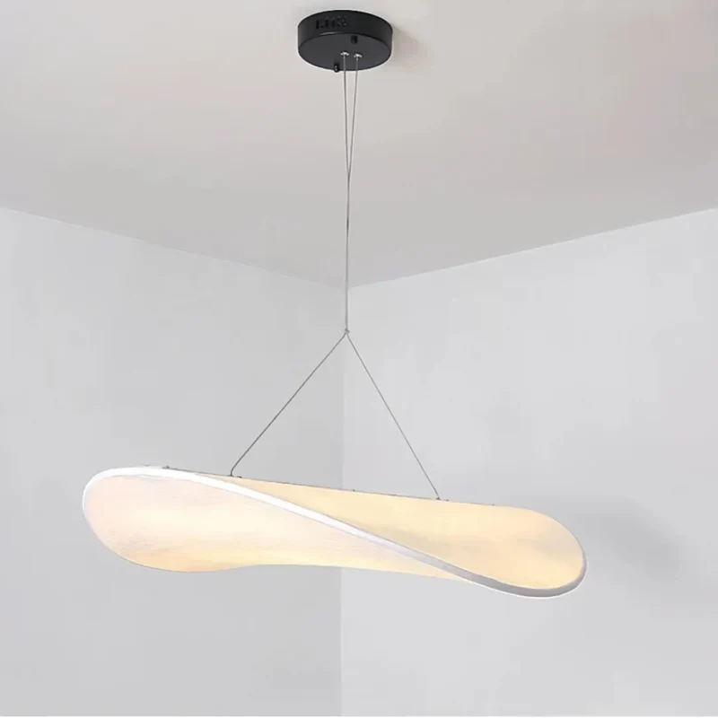 Pendelleuchte aus Seide im Wabi Sabi Design für Esszimmer