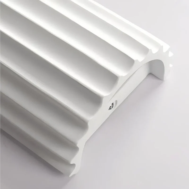 LED Wandleuchte Up & Down im skandinavischen Stil für das Esszimmer