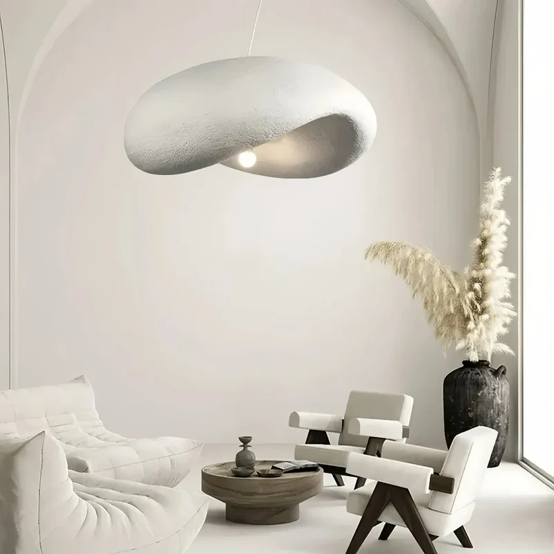 Designer-Pendelleuchte im Wabi-Sabi-Stil für das Esszimmer
