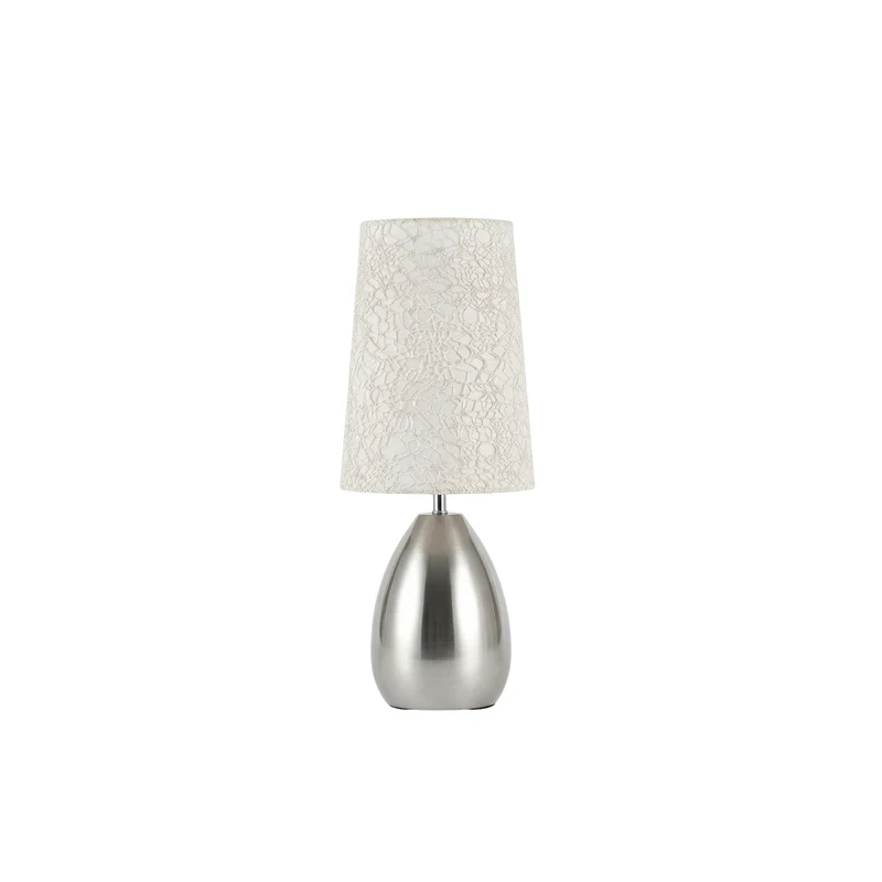 Zeitlose Designlampe mit eleganter Ausstrahlung und angenehmem Licht – Luméo