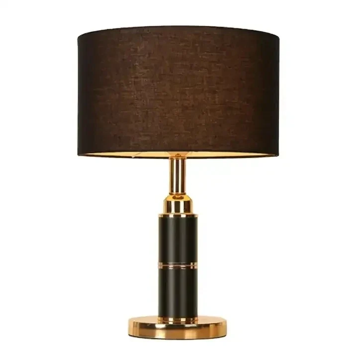 Nachttischlampe mit nordischem Design und zeitloser Eleganz – Sirocco