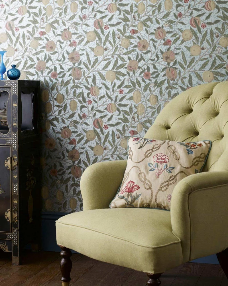 William Morris & Co. Tapet - Fruit Limestone/Artichoke