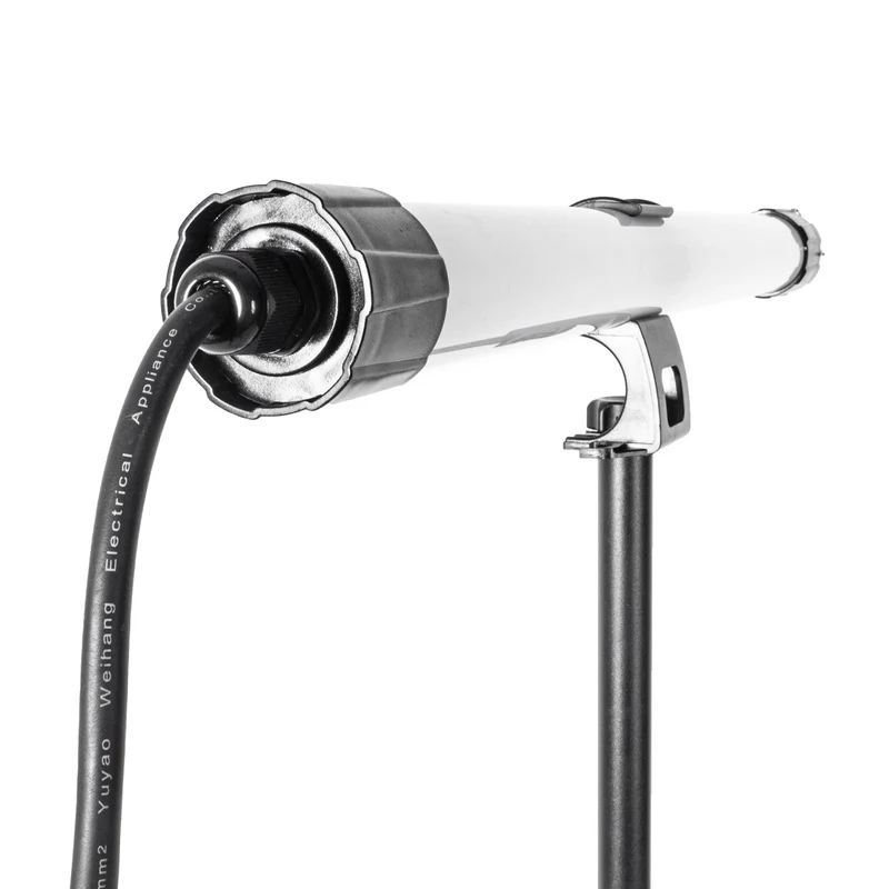 LED-Arbeitsleuchte auf Stativ 1500 - Höhenverstellbar bis 120 cm und drehbar - Leichtgewicht - 20W