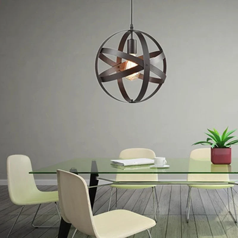 Retro-Hängeleuchte im Laternen-Stil mit intimer Lichtverteilung – Crépusculaire