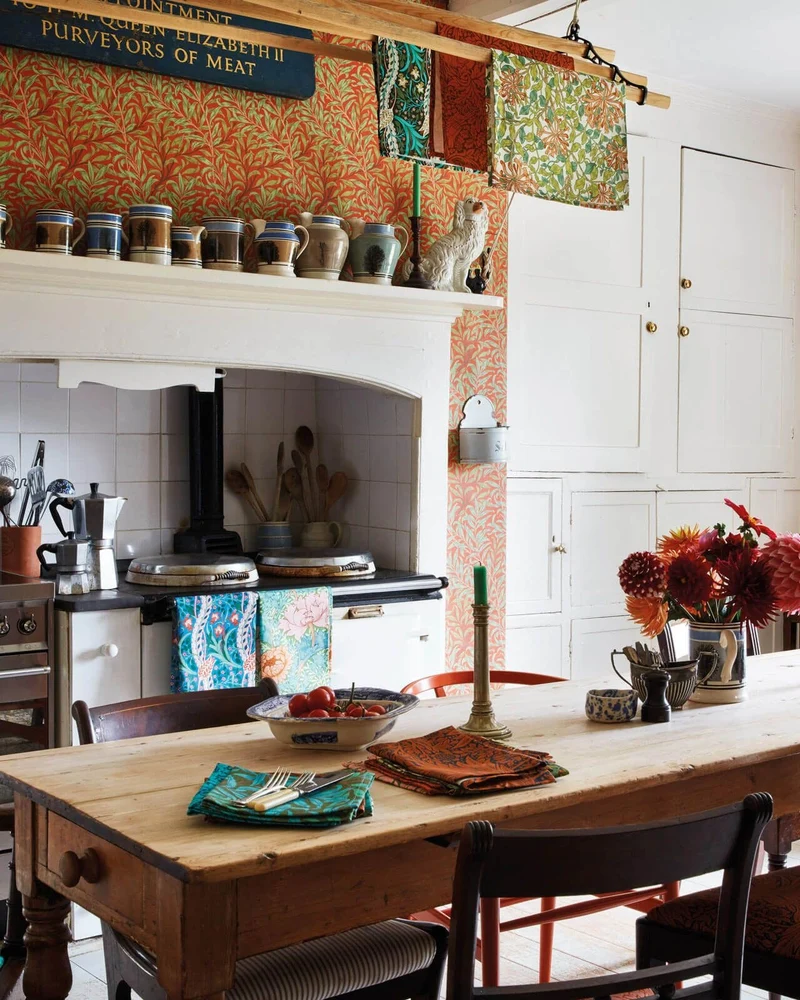 William Morris & Co. Tapet - Willow Boughs Tomato/Olive