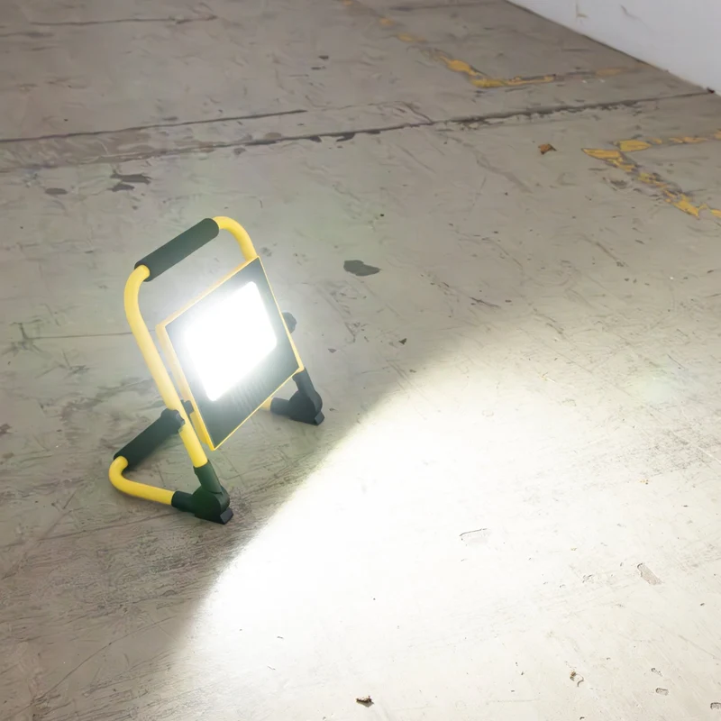 Akku LED-Bauleuchte 20W neutralweiß 1.400lm - LED's Work