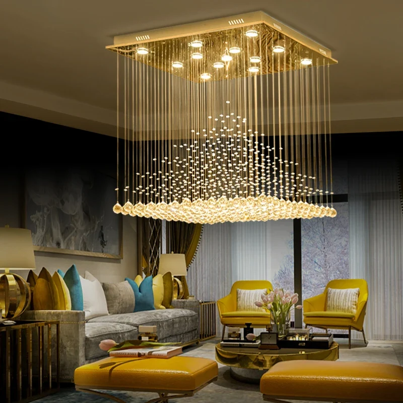 Luxuriöse Deckenleuchte im High-End-Stil mit hängenden Kristallen – Futura