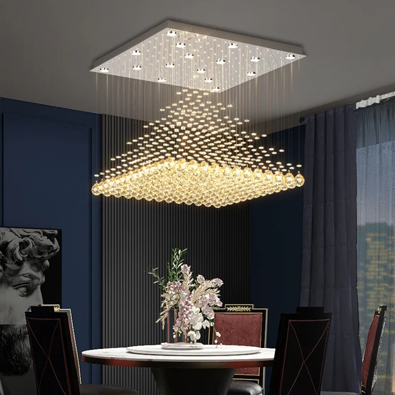 Luxuriöse Deckenleuchte im High-End-Stil mit hängenden Kristallen – Futura