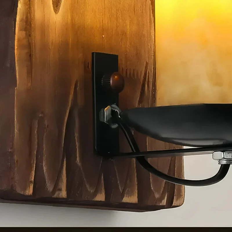 Rustikale Wandleuchte Aus Schiffs-Holz für Schlafzimmer