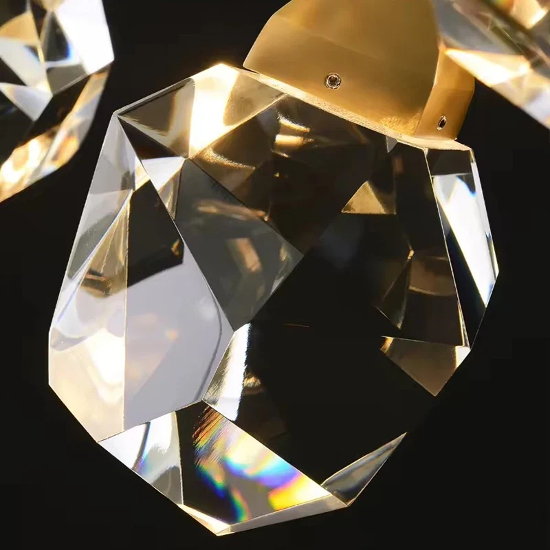 Elegante Ring-Pendelleuchte mit luxuriösem Finish – Orbis