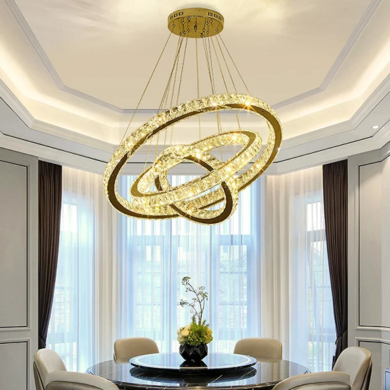 Eleganter Mehrpunkt-Kronleuchter mit moderner architektonischer Inspiration – Luxis