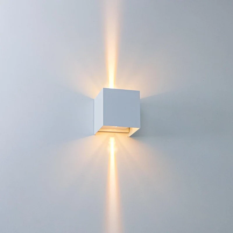 LED Außen-Wandleuchte weiß 6 Watt warmweiß IP65 Up-Down - LED's Light