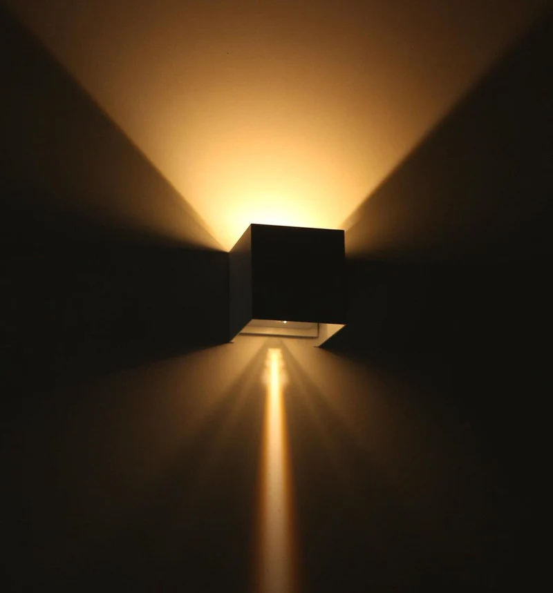 LED Außen-Wandleuchte weiß 6 Watt warmweiß IP65 Up-Down - LED's Light
