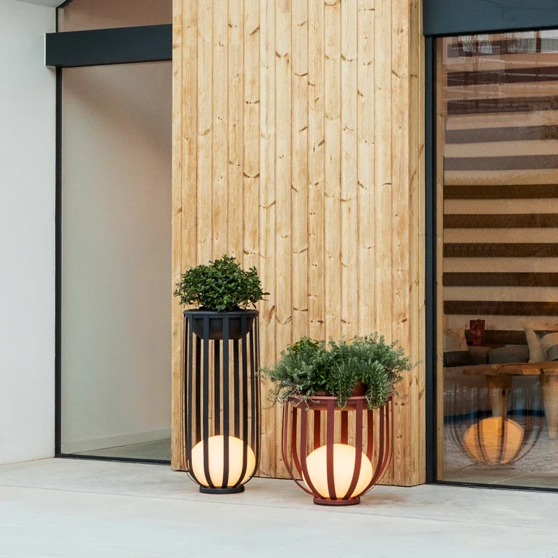 Elegante & langlebige LED-Außenstehleuchte – Lumine