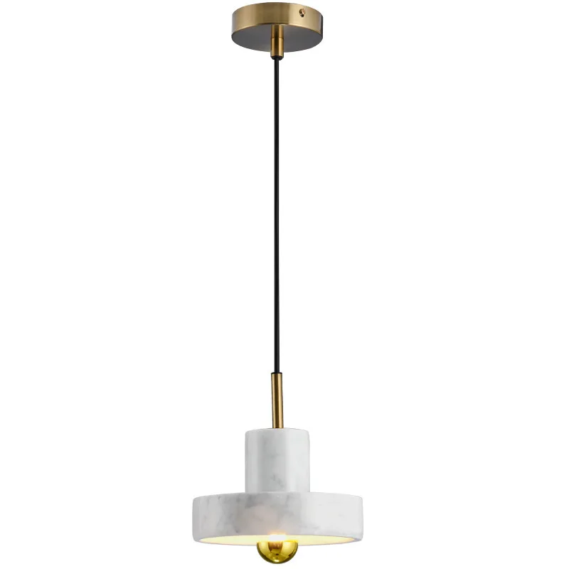 Minimalistische Architektur-Hängeleuchte aus Gold – Dorée