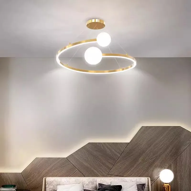 Goldene Design-Deckenleuchte mit minimalistischem und zeitgenössischem Luxus – Zenya