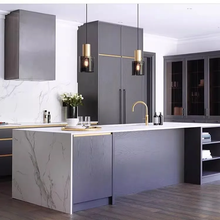 Chic und subtile Hängeleuchte für moderne Innenräume – Glacia