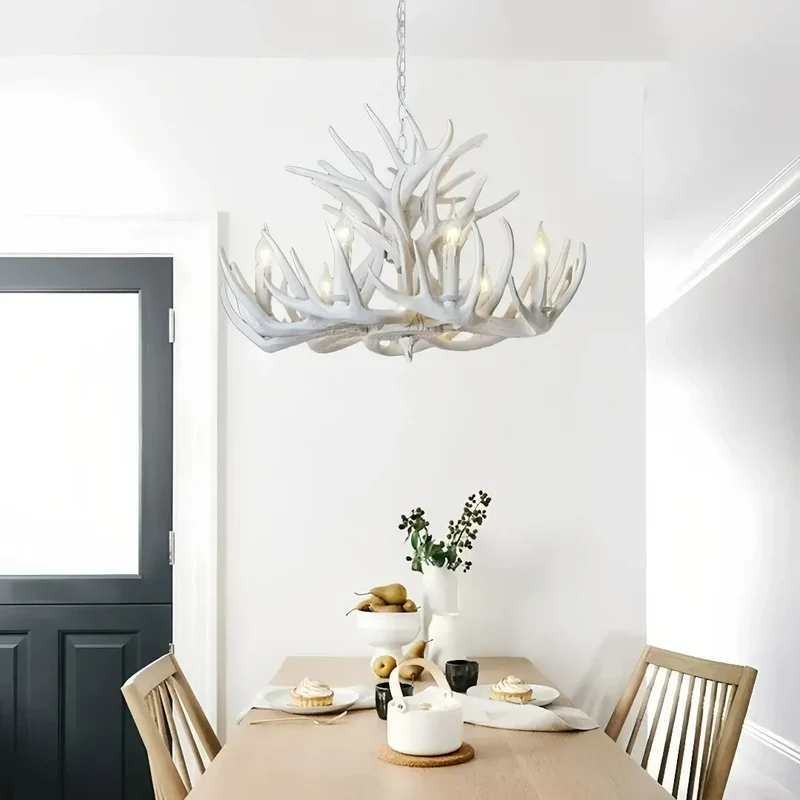 Moderner LED Geweih-Kronleuchter in Weiß für Wohnzimmer